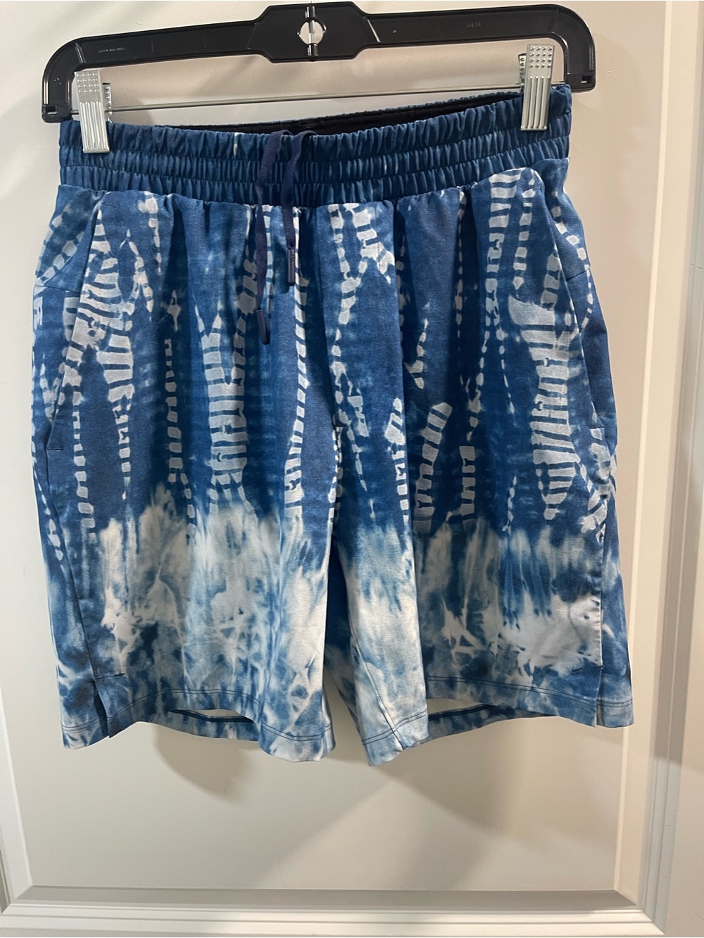 lululemon athletica Men's Blue and White Tie-Dye Swim Trunks
